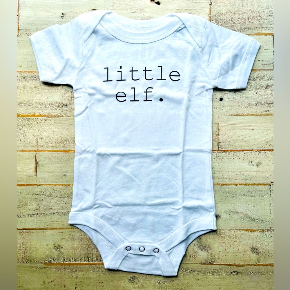 Aspen & Co Little Elf 12-18 months SS white bodysuit can fit 18-24 as well NWOT